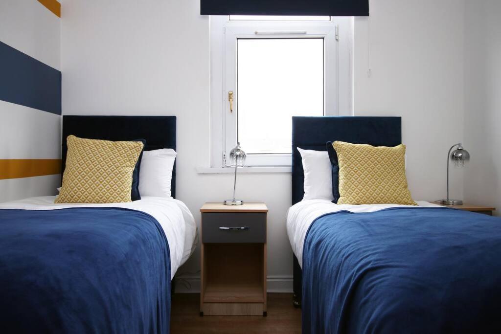Вилла Holiday House For 7 Guests, Free Wi-Fi & Self Check-In Explore Newport Экстерьер фото