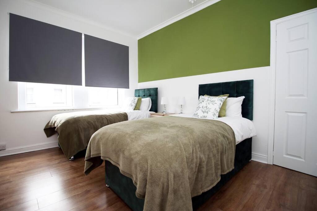 Вилла Holiday House For 7 Guests, Free Wi-Fi & Self Check-In Explore Newport Экстерьер фото